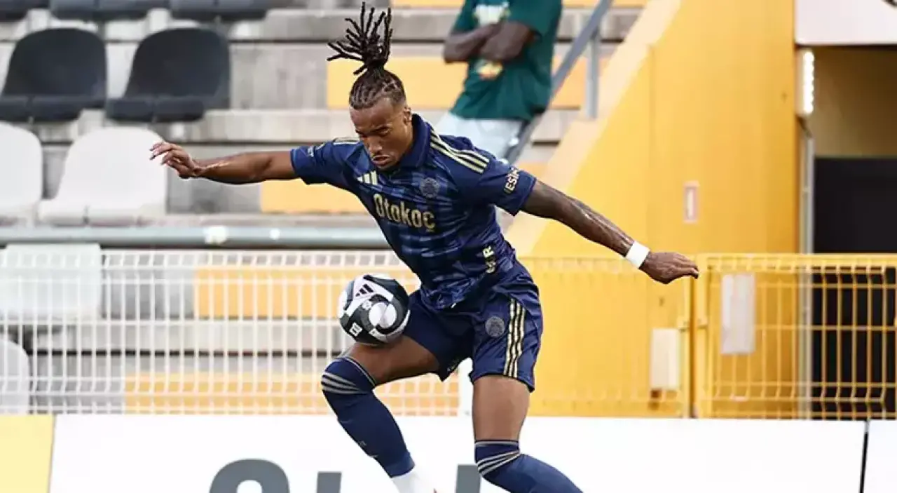 Brown, Antalyaspor galibiyetini değerlendirdi: 'Tutkumuzu gösterdik' 3