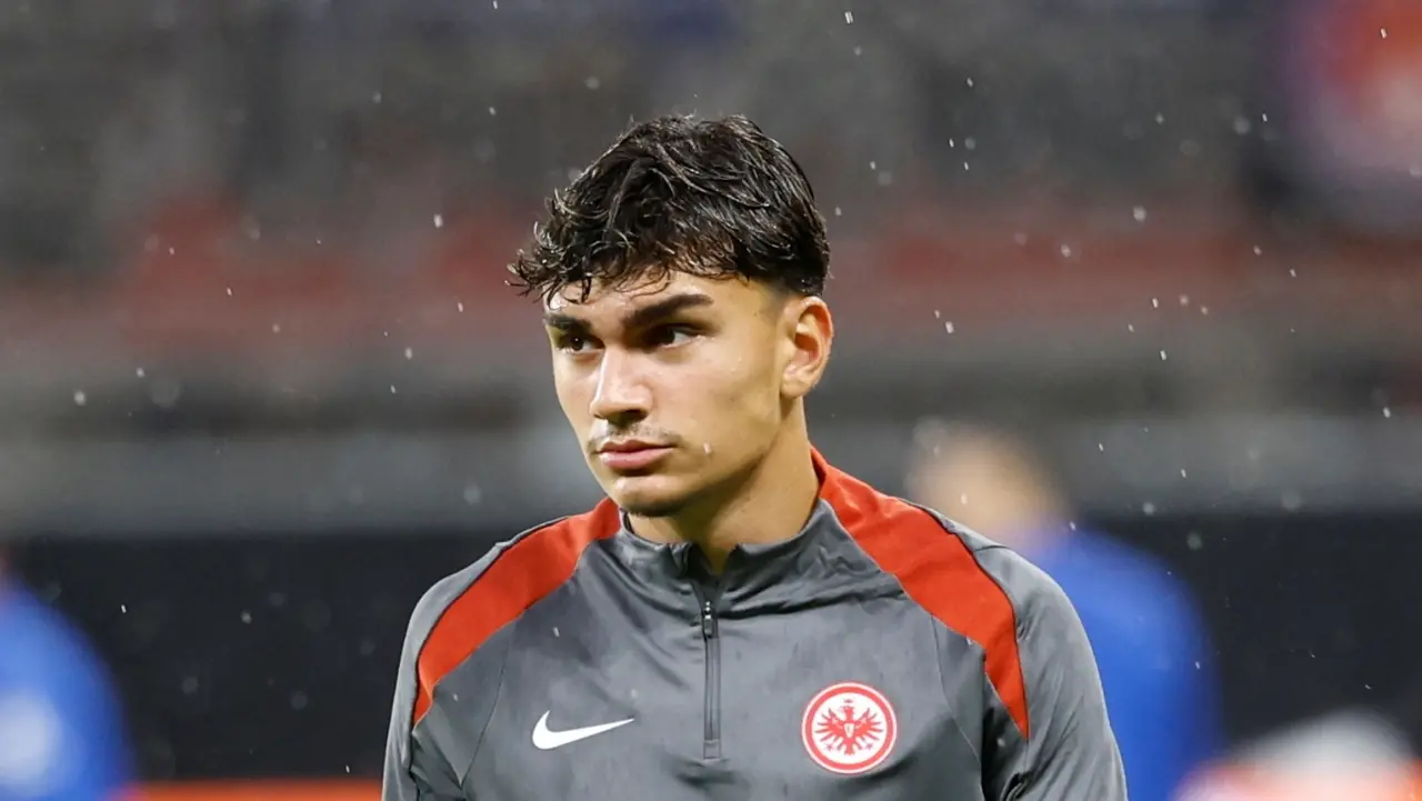 19 Yaşındaki milli yıldız Can Uzun için astronomik rakam 2