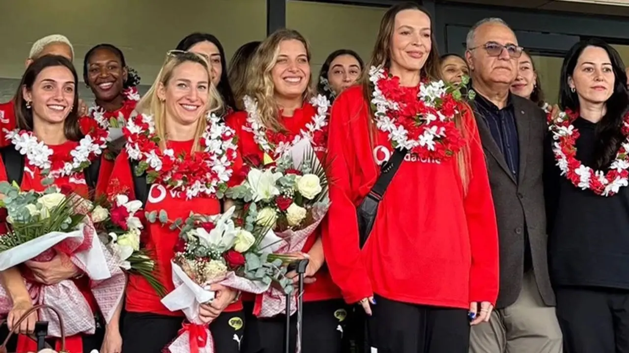 Filenin Sultanları gümüş madalya ile yurda döndü! 4