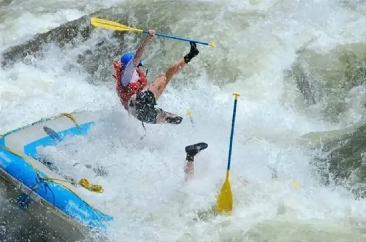 Zamanında Yakaladık! Kameranın Son Saniyede Çektiği Gülmeden Geçemeyeceğiniz O Anlar 2
