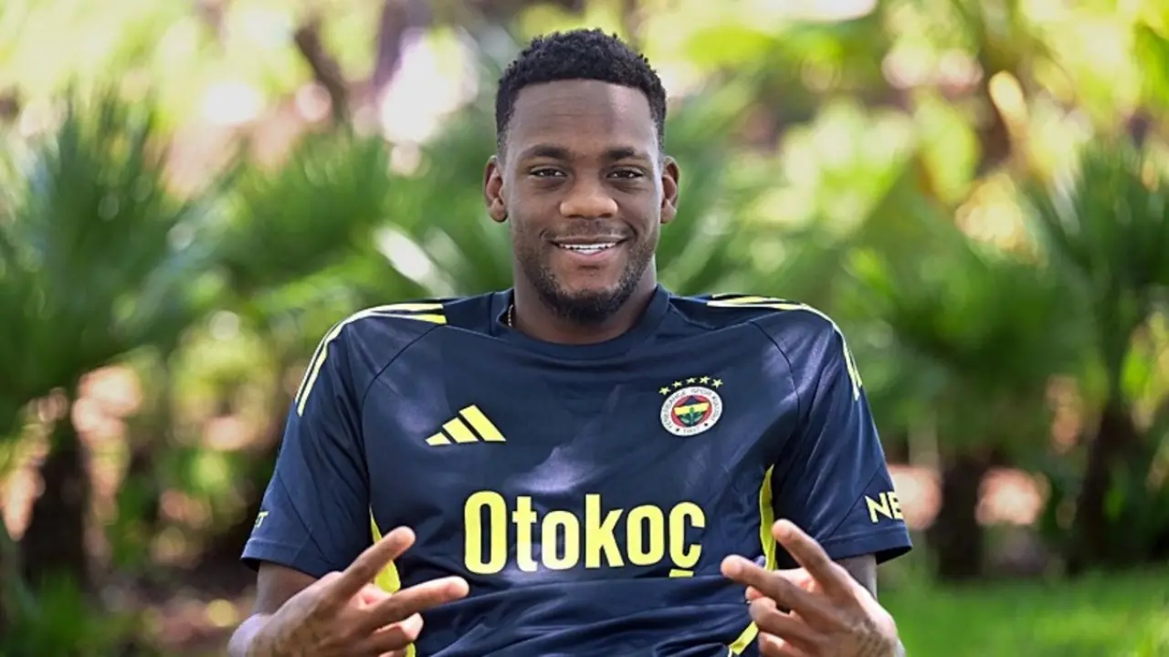 Jhon Duran ne zaman sahalara dönüyor? 3