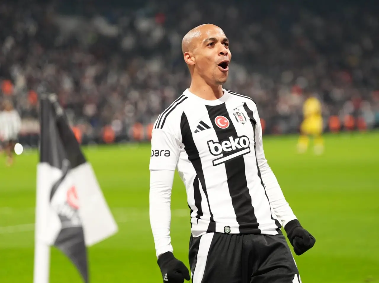 Joao Mario AEK’a transfer oldu 1