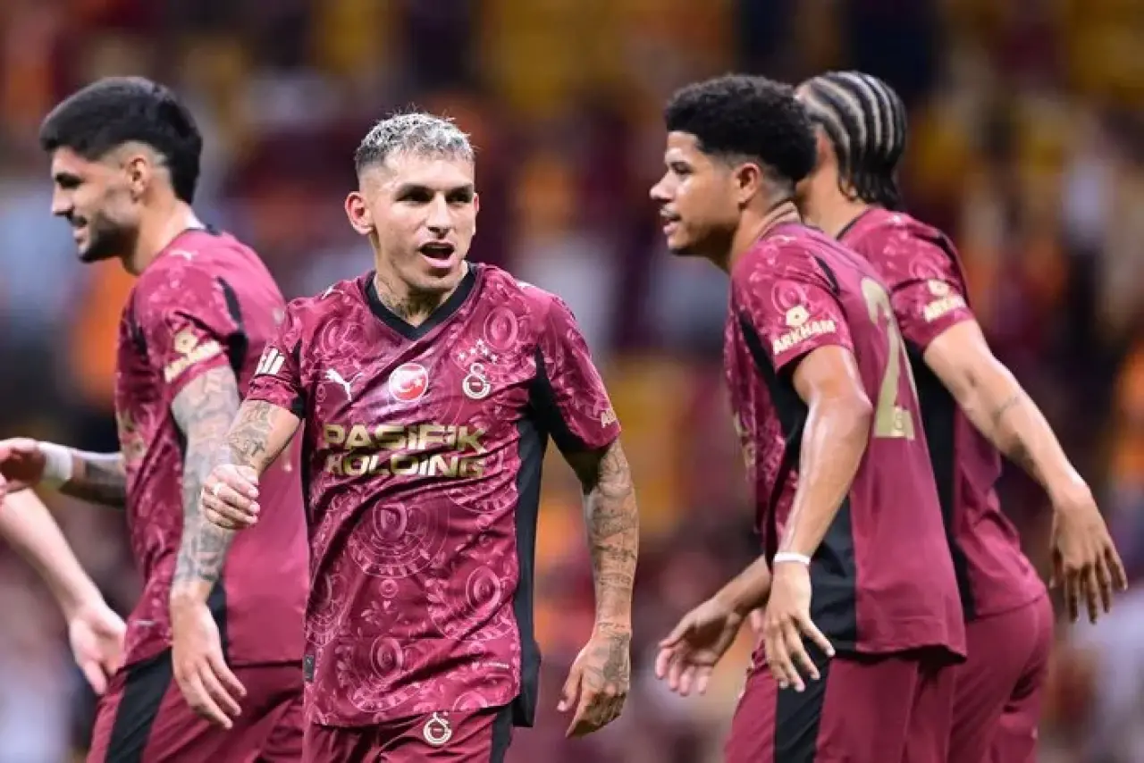 Galatasaray, milyar euroluk devlerle Şampiyonlar Ligi’nde: İlk rakip Frankfurt! 3