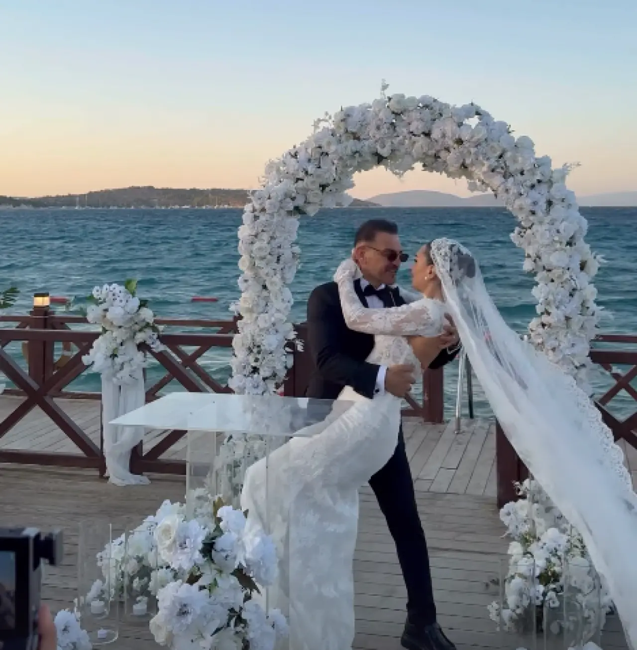 Survivor Kardeniz Kılıç kuzeninin eski eşiyle evlendi! Aile düğüne katılmadı 1