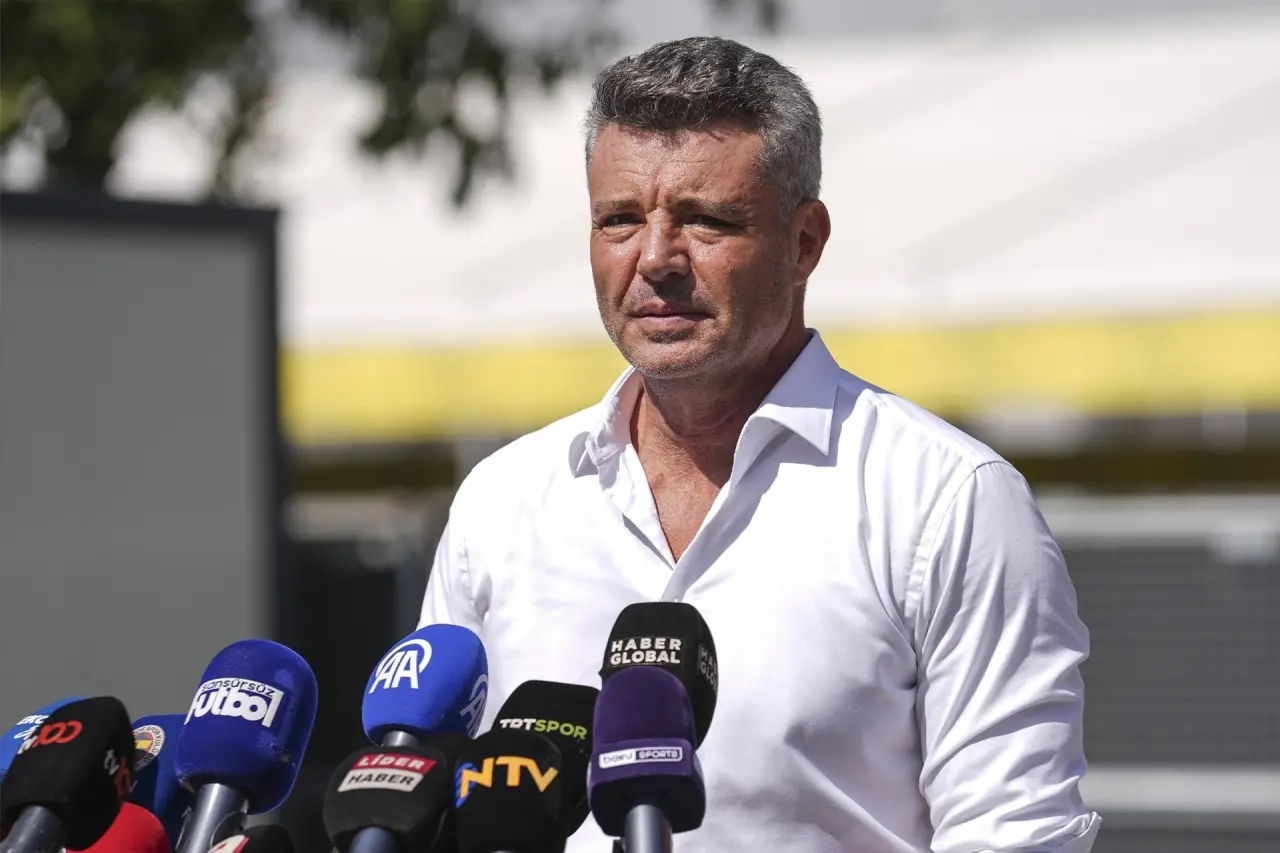 Sadettin Saran tüm görevlerini bıraktı, başkanlığı kardeşine devretti 1