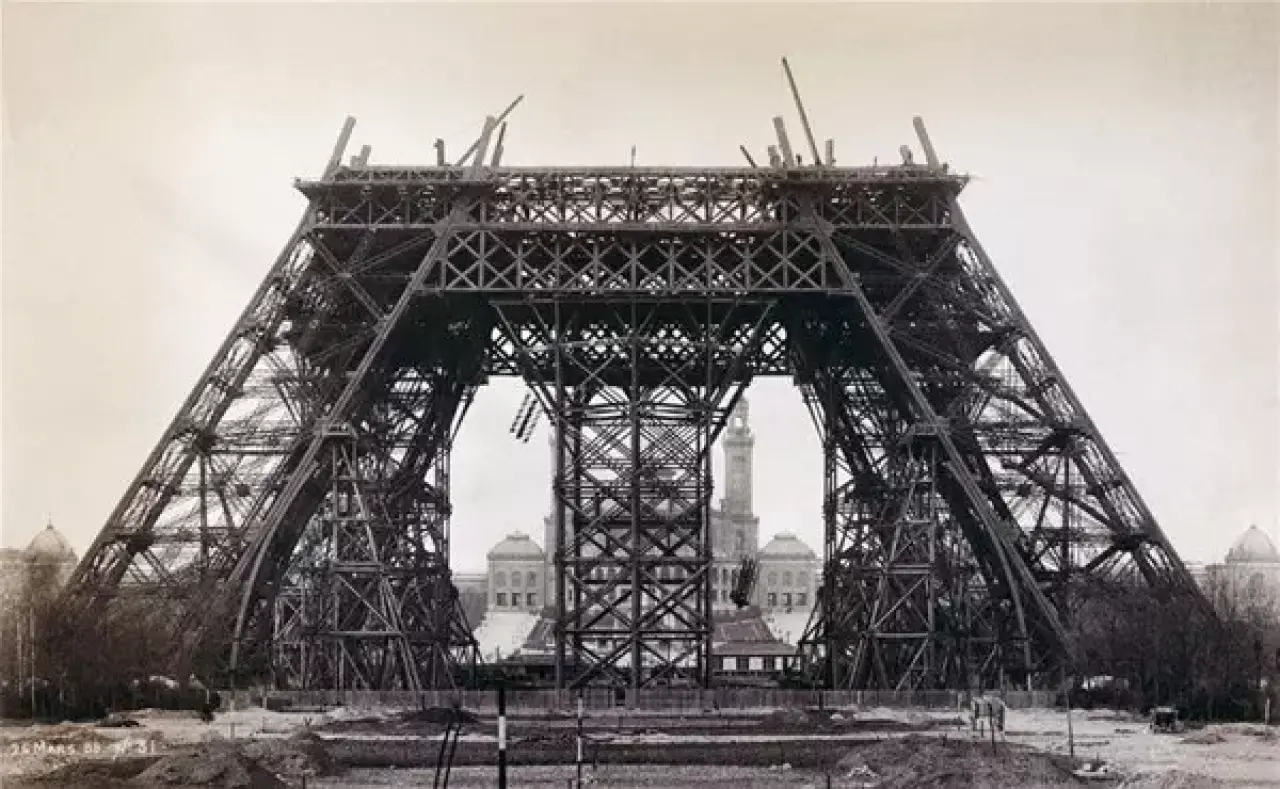 Tarihe Damgasını Vuran Görüntüler! Dünyada Yaşanmış En Şaşırtıcı Anlar 19