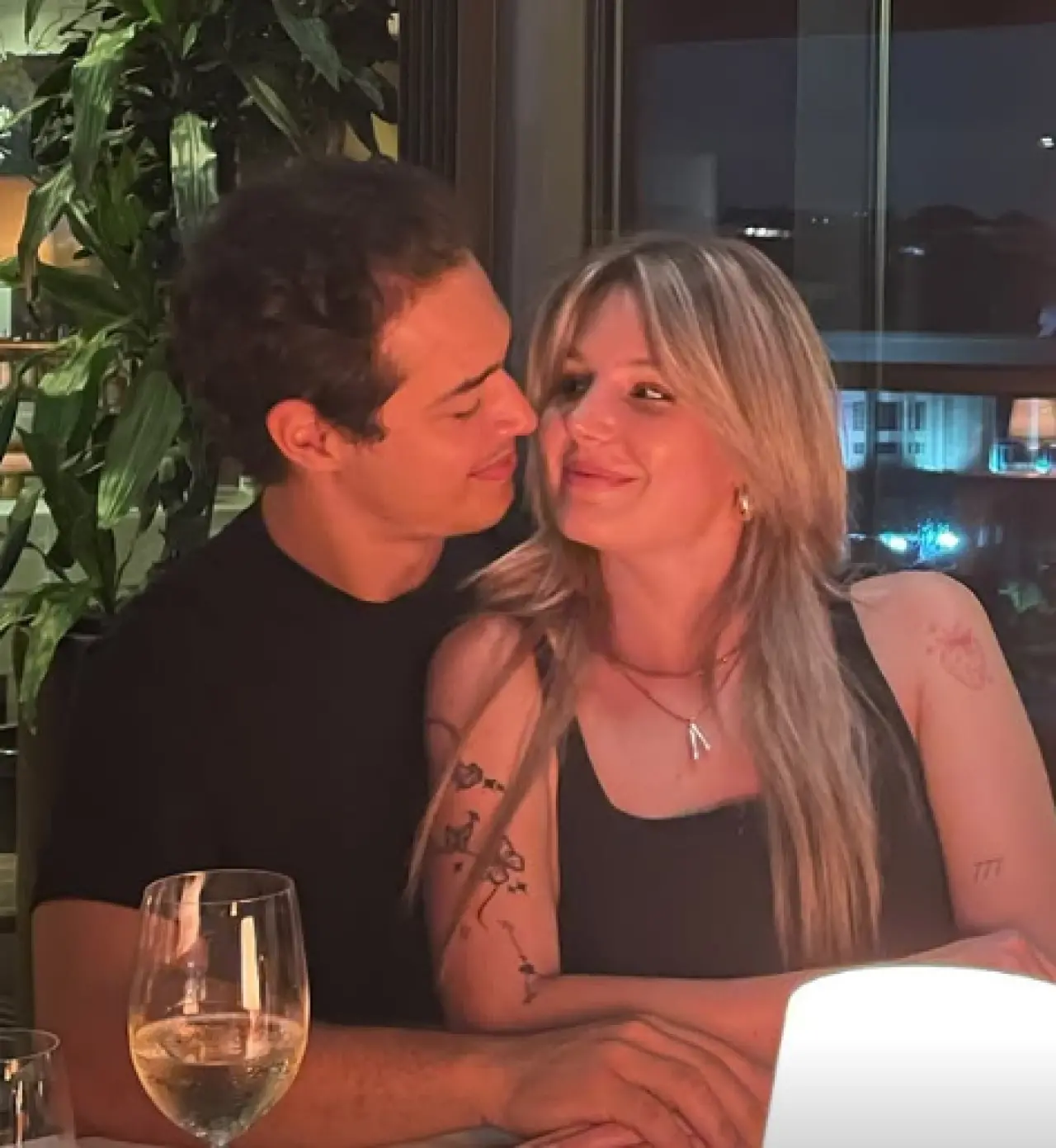 Lidya Pınar kalpleri eritti! Sevgilisini doğum gününde böyle ilan etti 2