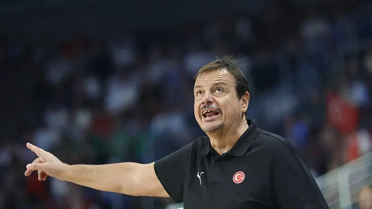Ergin Ataman’dan final sonrası açıklama: 'Pozitif konuşma günü değil' 4