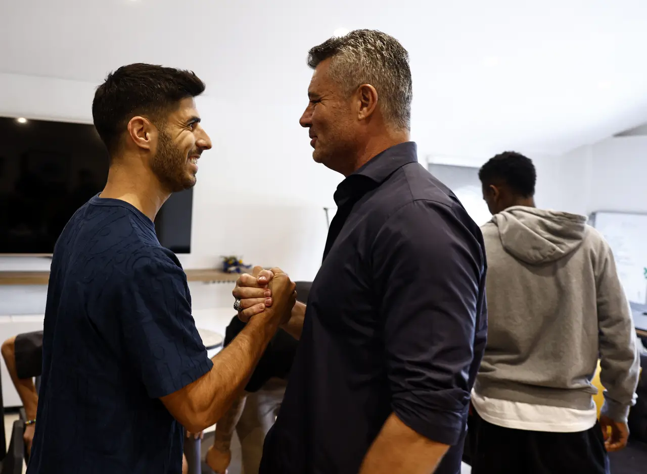 Fenerbahçe'de ayrılık rüzgarları: Başkan Sadettin Saran’dan kritik toplantı 3