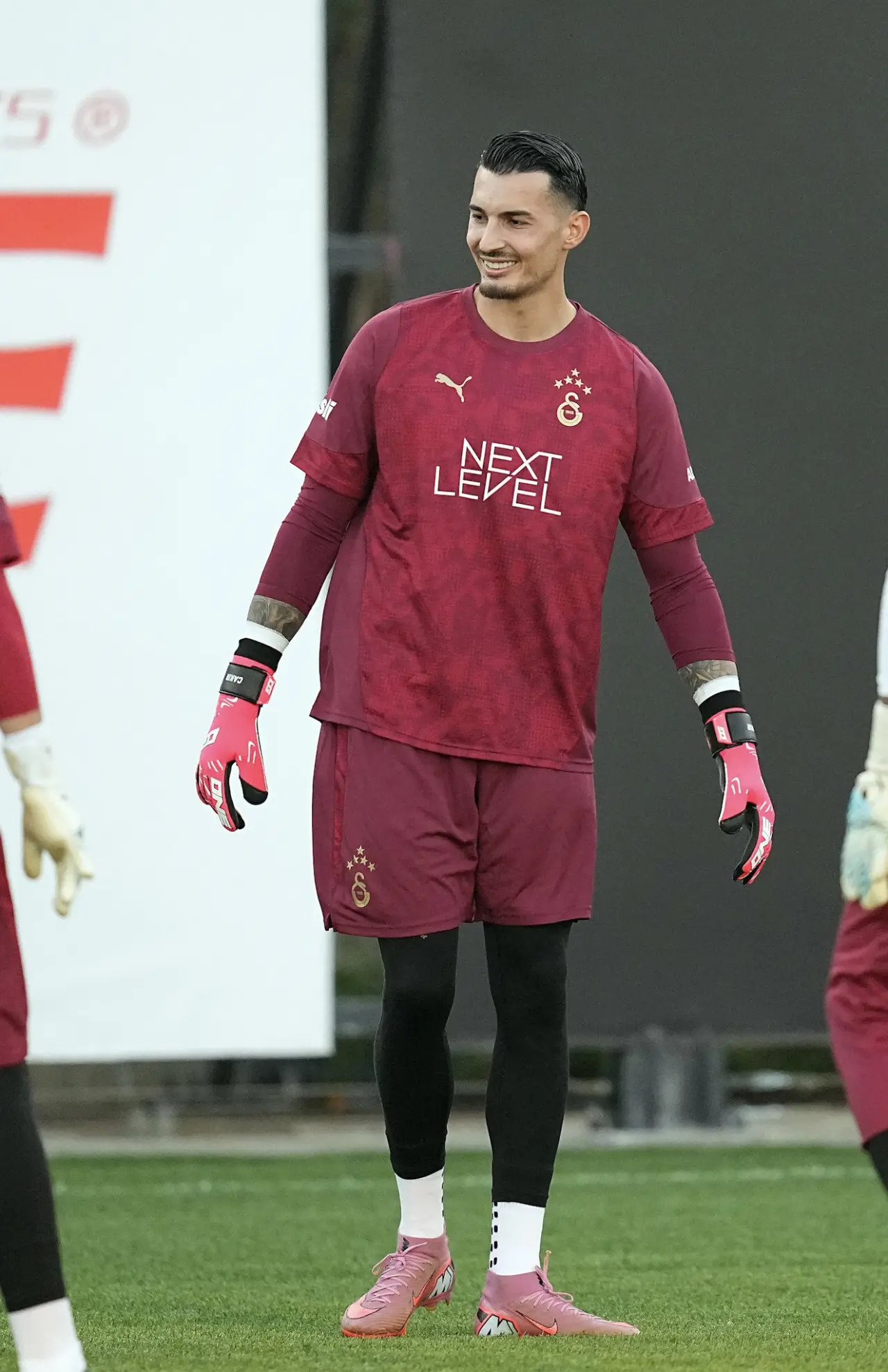 Uğurcan Çakır Galatasaray'da ilk kez takımla sahada! 1