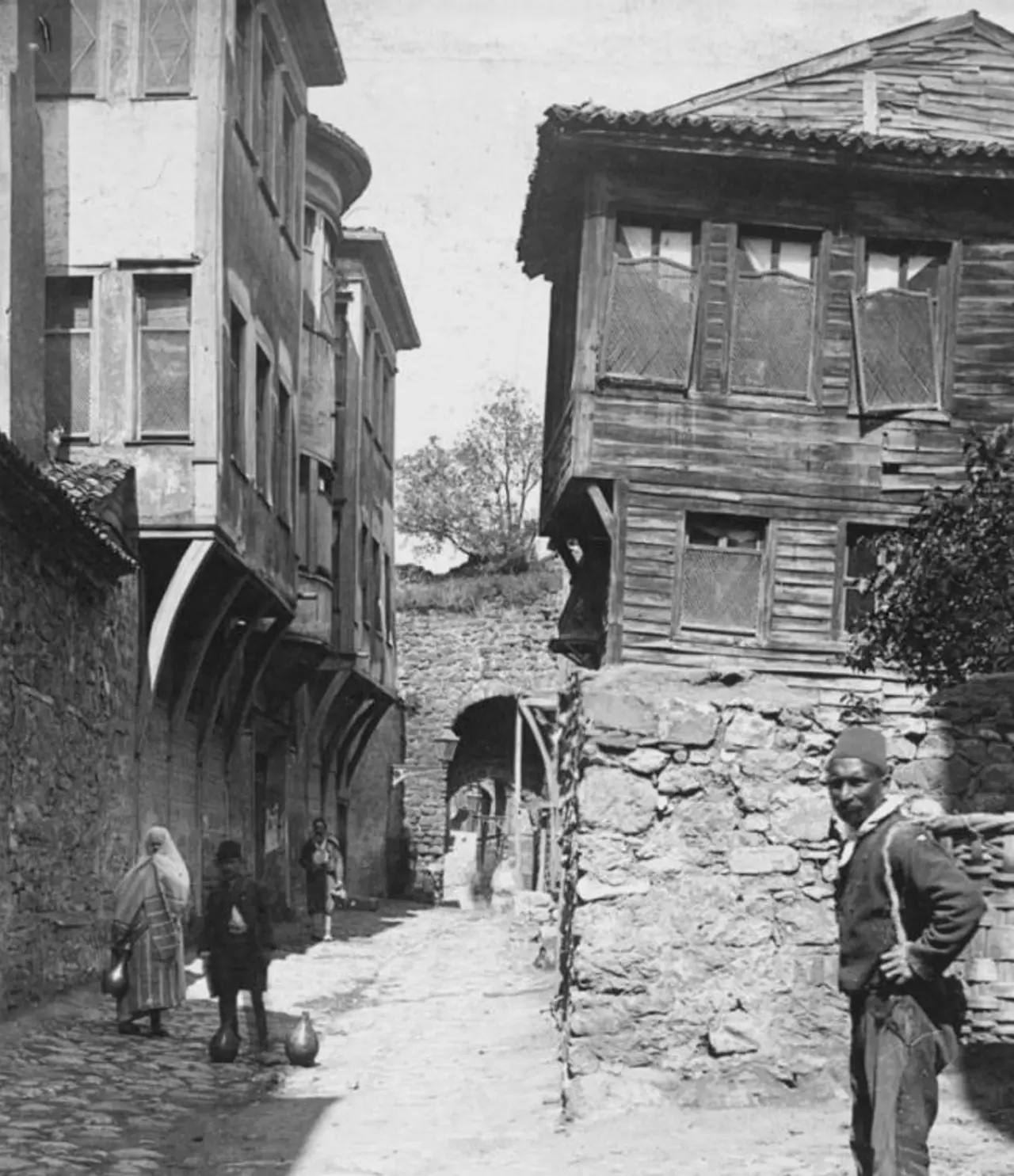 Tarihe Işık Tutan Fotoğraflar: Osmanlı İmparatorluğu’nun Son Günlerinden Kayda Geçen Anlar! 20