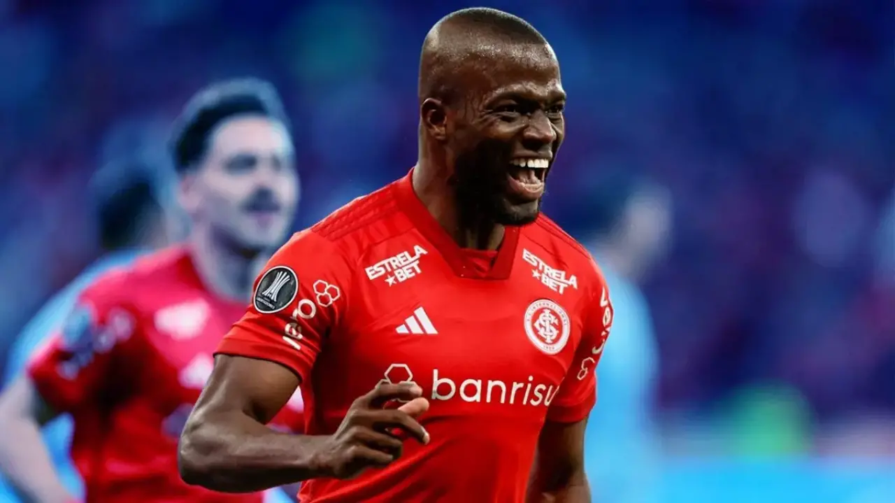 Fenerbahçe’nin eski golcüsü Valencia Meksika’ya dönüyor 2