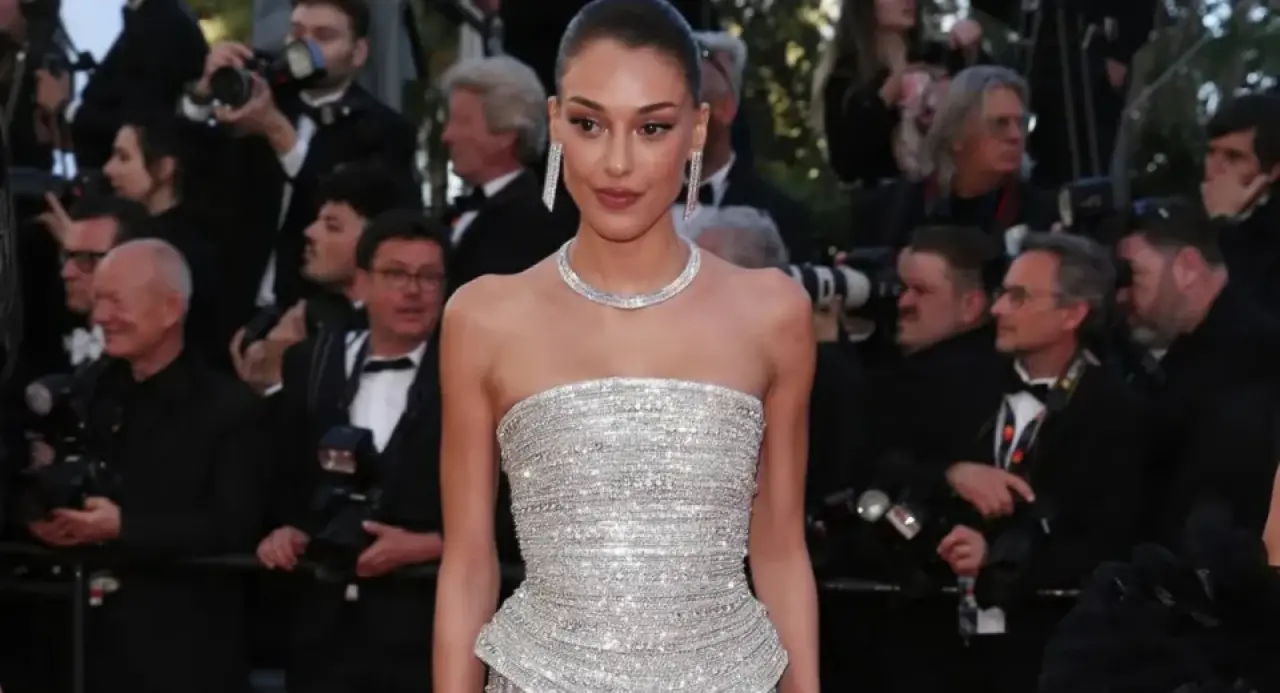 Dilan Çiçek Deniz, lüks markanın global kampanyasında! 1