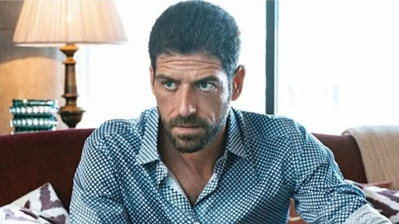 Cemal Hünal'dan Şafak Sezer’e rest! 2