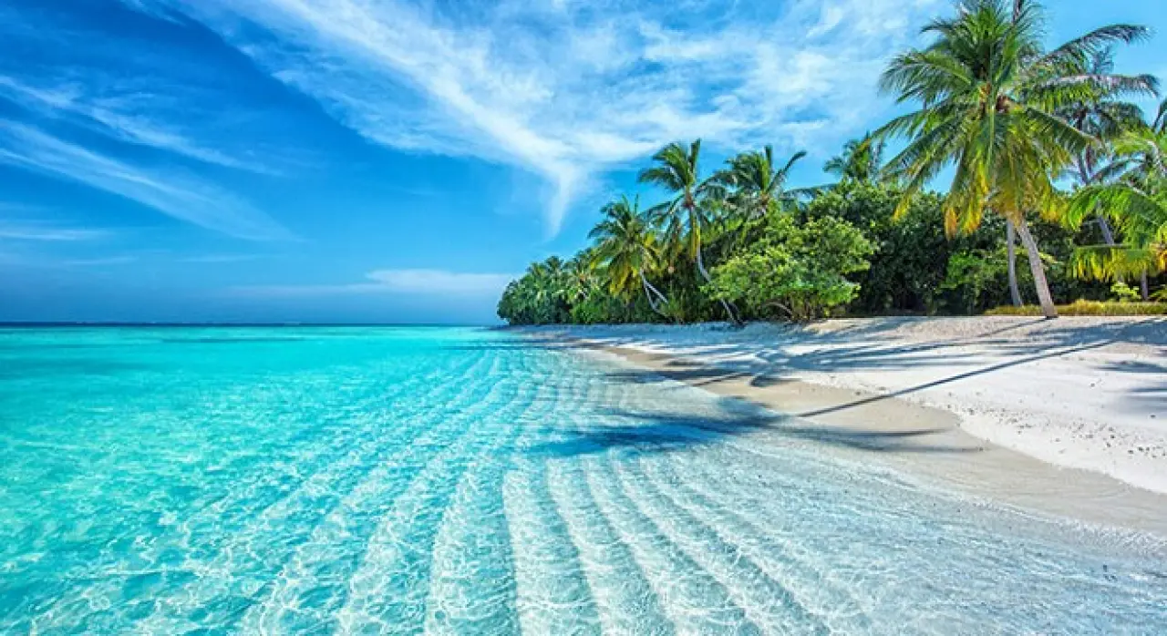 Dünyanın Göz Kamaştıran 15 Doğa Harikası: Türkiye’den İki Mucize Zirvede! 4