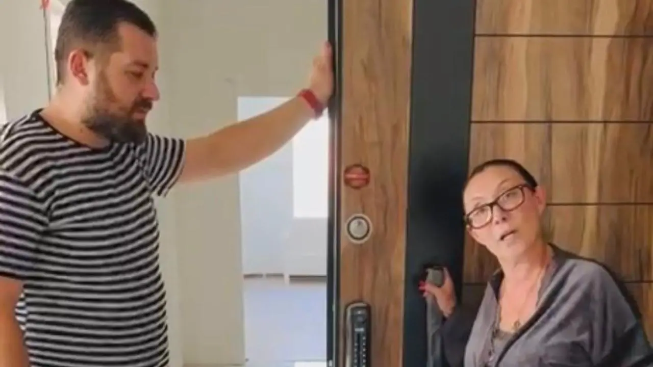 Mehmet Çevik'ten Güllü’nün evindeki akıllı kilit hakkında ilginç detay! 2