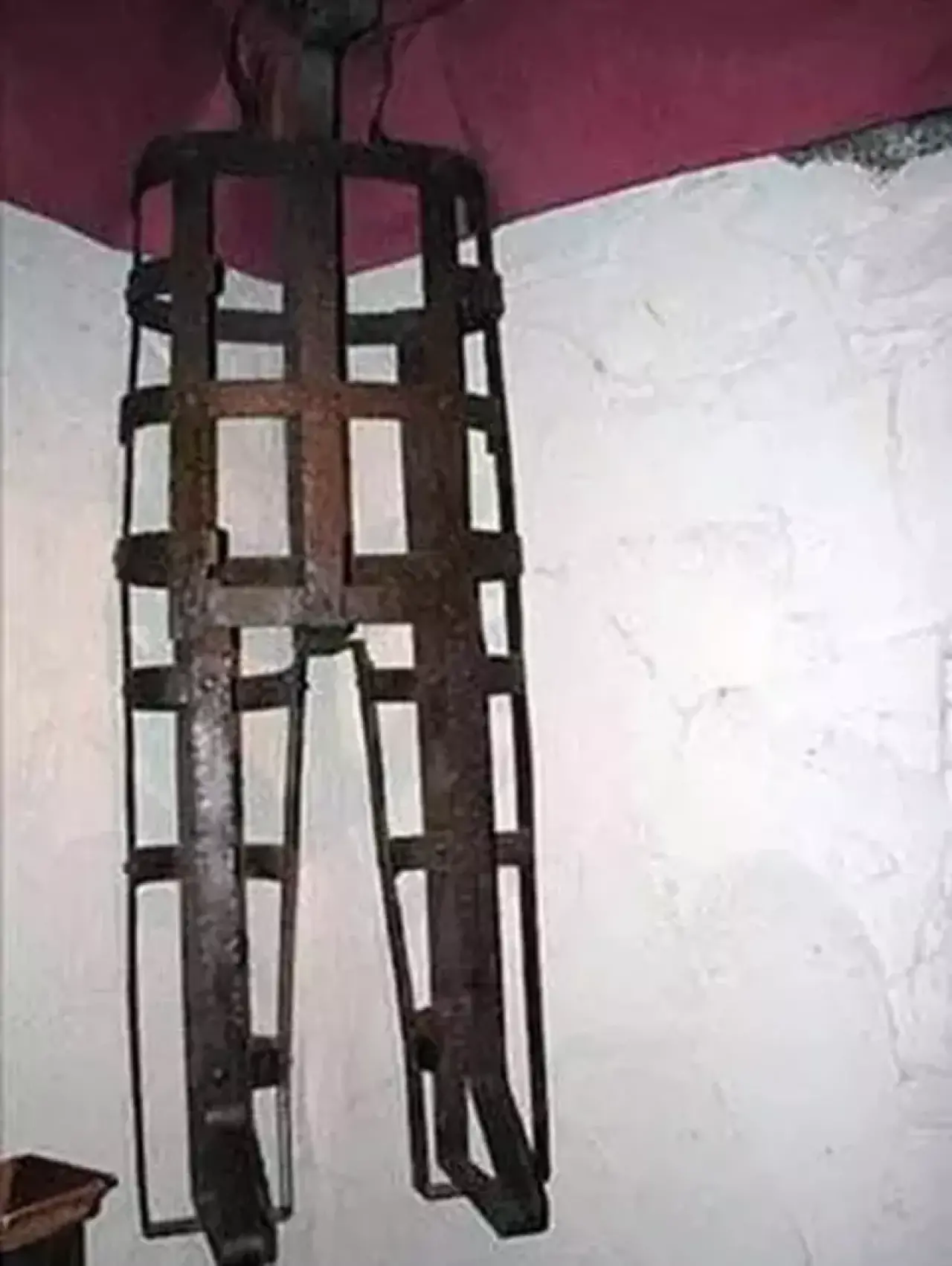 Tüyler Ürperten İşkence Yöntemleri: Tarihin En Acımasız 30 Tekniği! 6