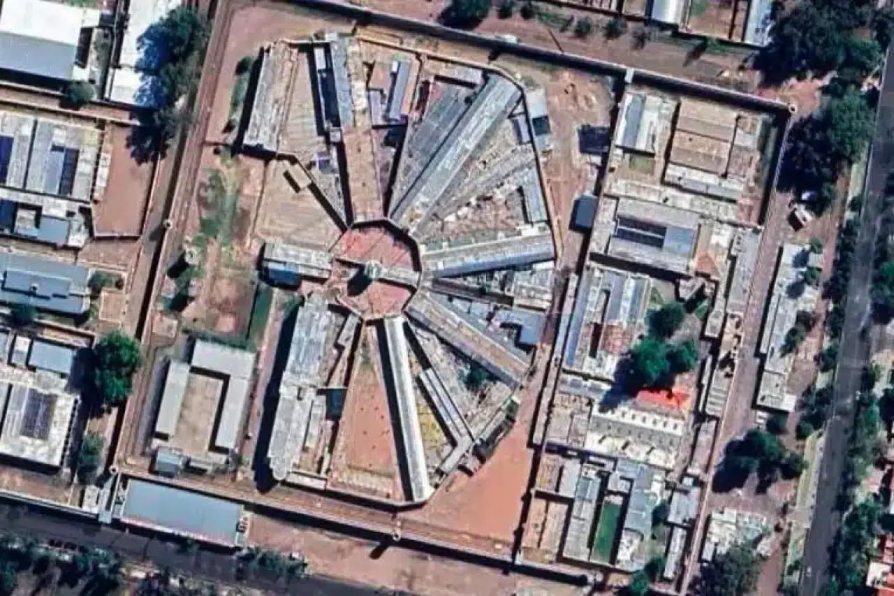 Sadece suç değil, umut da cezalandırılıyor: Dünyanın en acımasız hapishaneleri 16