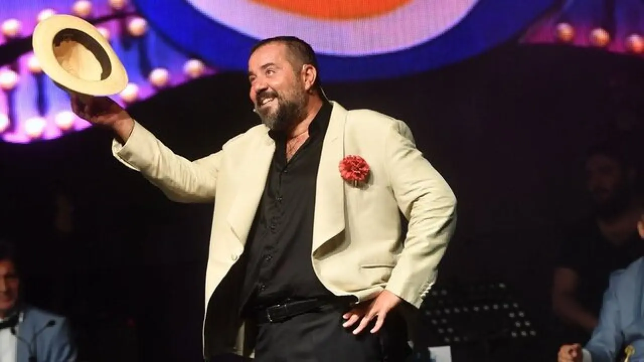 Ata Demirer'in kilolarla savaşı devam ediyor! 1