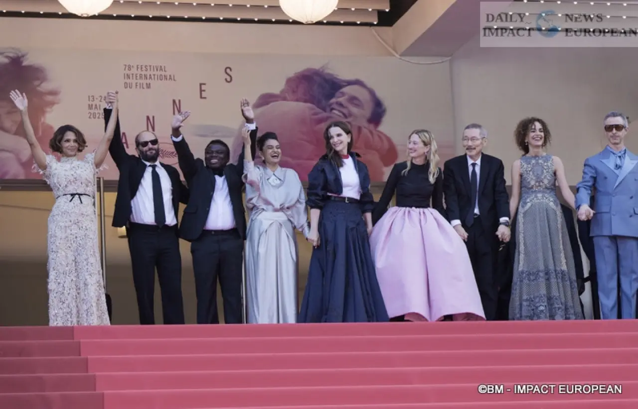 78. Cannes Film Festivali’nde Sinema, Moda ve Sanat El Ele 15