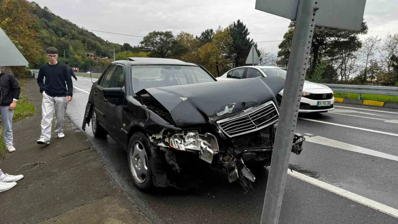Zonguldak’ta yağmur dansı! Otomobil bariyerle tango yaptı 3