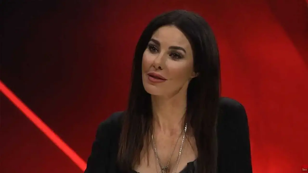 Defne Samyeli'den kızlarının pozitif test sonuçlarına tepki: 'Gerçekler farklı' 2