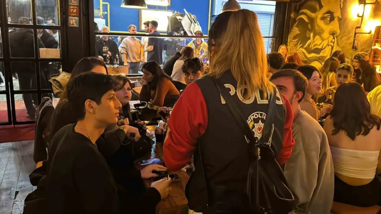 Polis Eskişehir’i didik didik etti! Arananlar, trafik cezaları, mekan denetimleri... 4