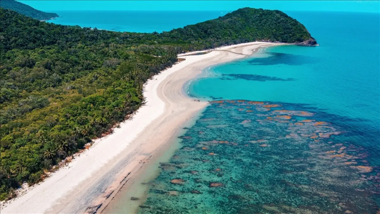 Dünyanın Göz Kamaştıran 15 Doğa Harikası: Türkiye’den İki Mucize Zirvede! 15