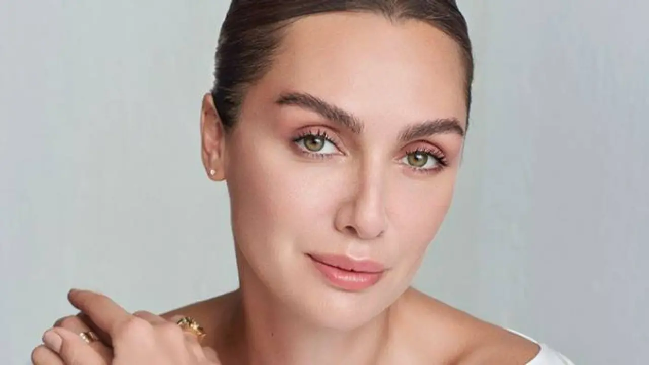 Birce Akalay'dan soruşturma sonrası ilk paylaşım: 'İyiyiz' 1