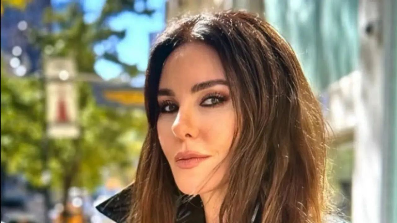 Defne Samyeli’ye icra takibi: 94 bin liralık borç! 4