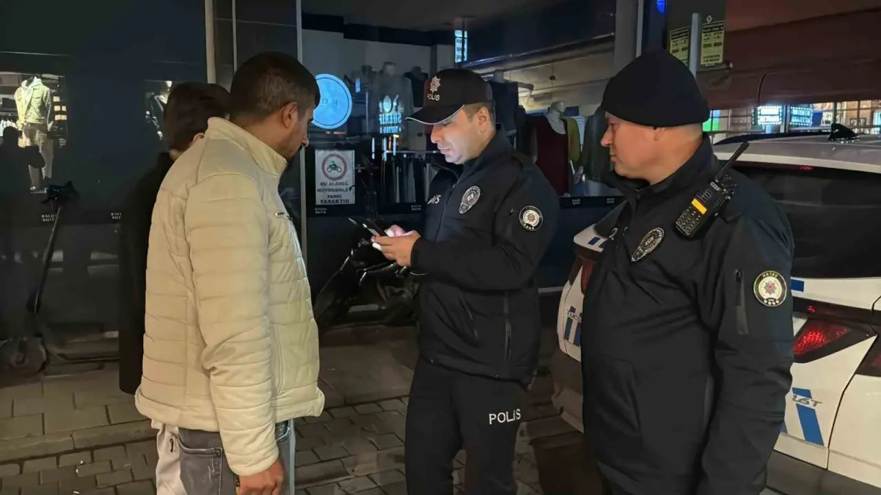 Polis Eskişehir’i didik didik etti! Arananlar, trafik cezaları, mekan denetimleri... 1