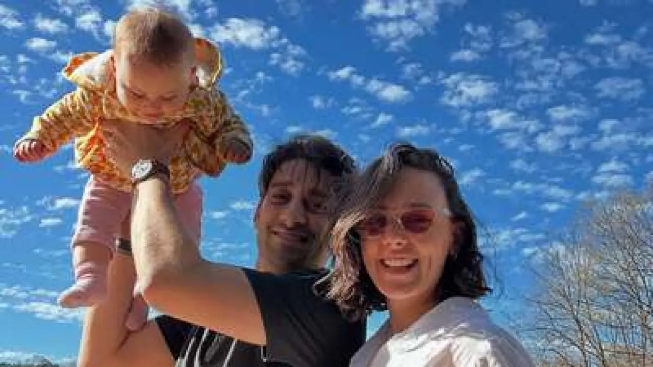 Suzan’ın zorlu mücadelesi: Bora Akkaş ile Oben Alkan çiftinin minik kızı yoğun bakımda! 1