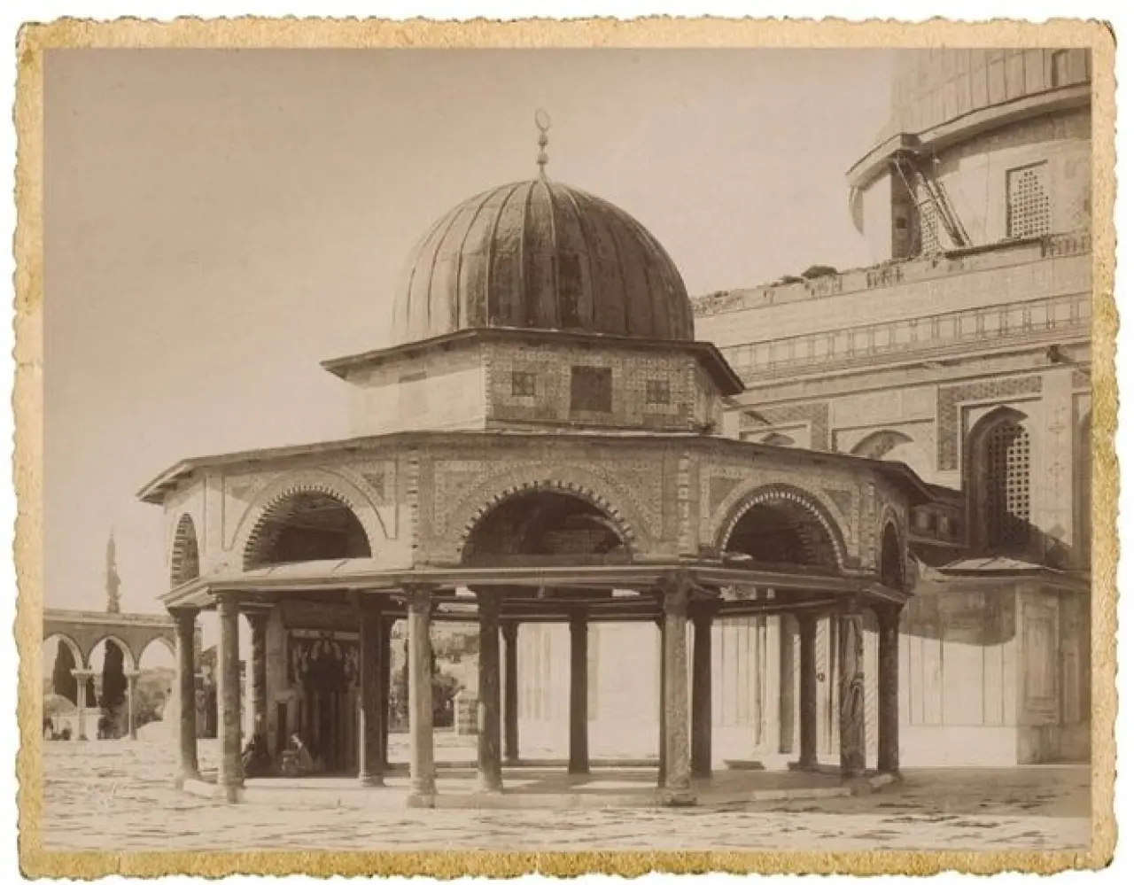 Sultanların objektifinden Kudüs: Arşivden çıkan bu kareler tüylerinizi diken diken edecek 4