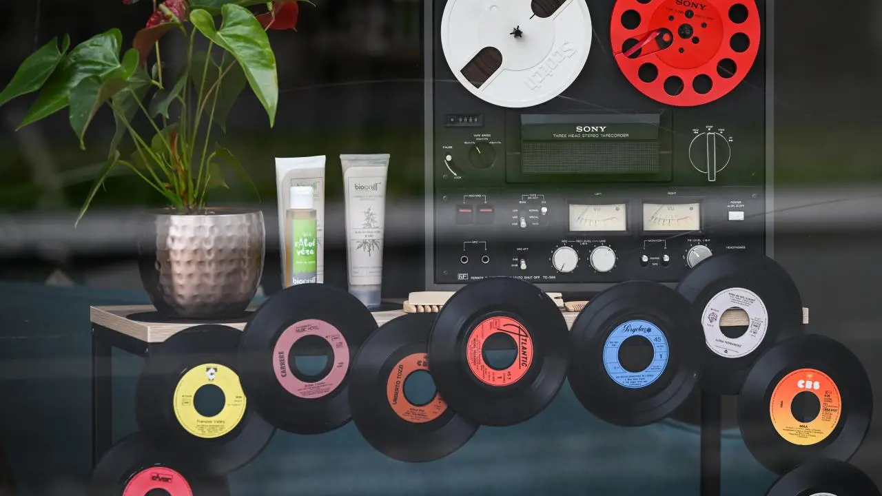 Yeni Teknolojilere Rağmen Hayatta Kalan Eski Cihazların Şaşırtıcı Yolculuğu 16