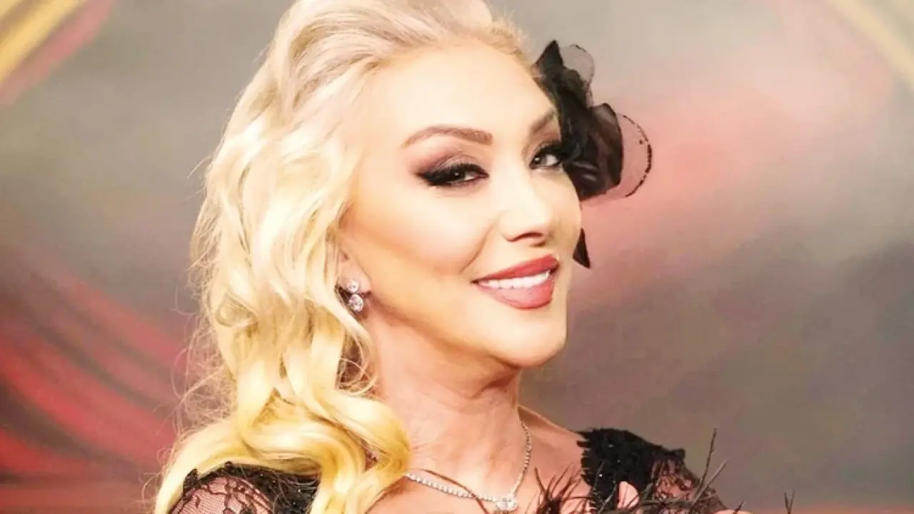 Mabel Matiz'den duygusal anma: Güllü 'Kopamam Senden!' 3