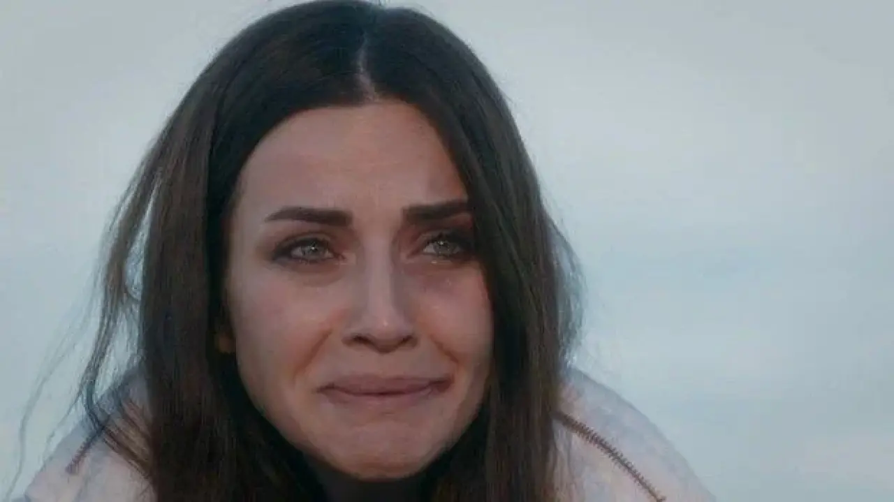 Bebeğiyle korkunç anlar yaşadı: İrem Helvacıoğlu’nun sağlık durumu açıklandı! 3