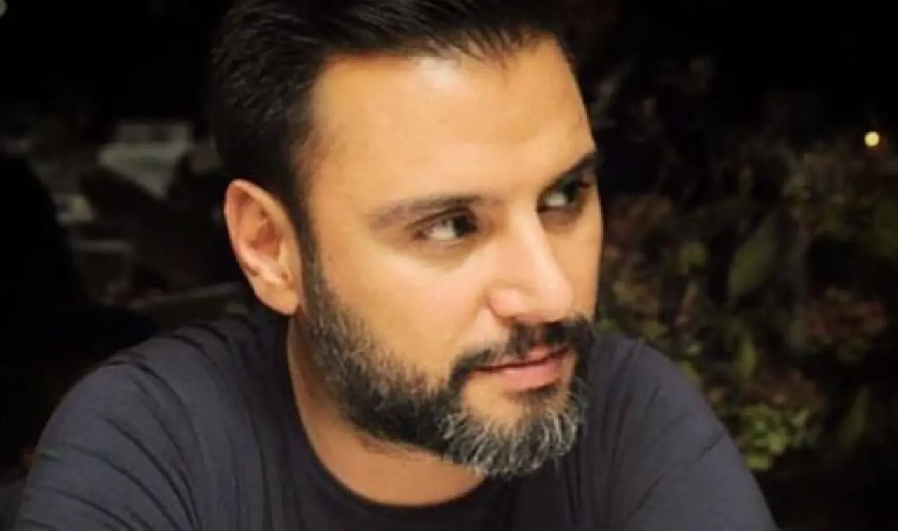 Alişan’dan sanatçılara giyim eleştirisi! 1