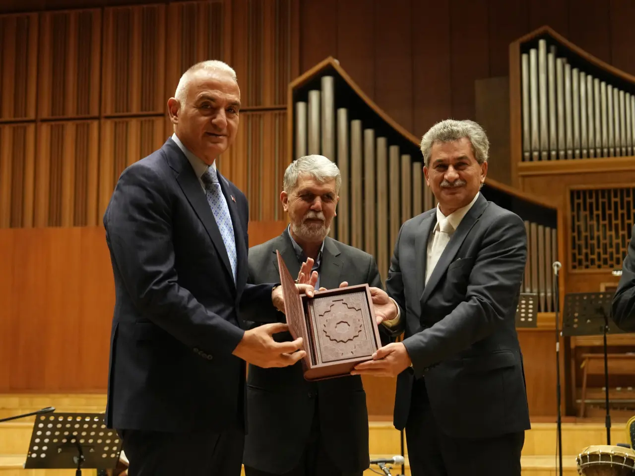 Hafız-ı Şirazi anısına unutulmaz gece! CSO Ada’da tarihi konser 3