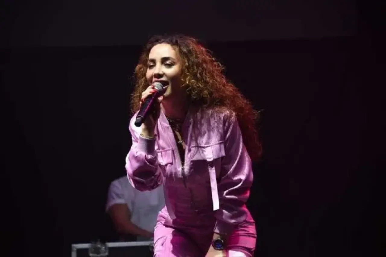 Urfa’da sıra geceleriyle zayıflayan şarkıcı Rabia Tunçbilek anlattı! 1