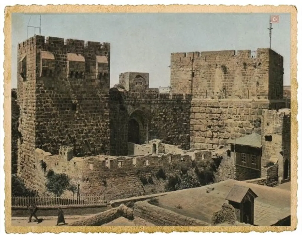 Sultanların objektifinden Kudüs: Arşivden çıkan bu kareler tüylerinizi diken diken edecek 25