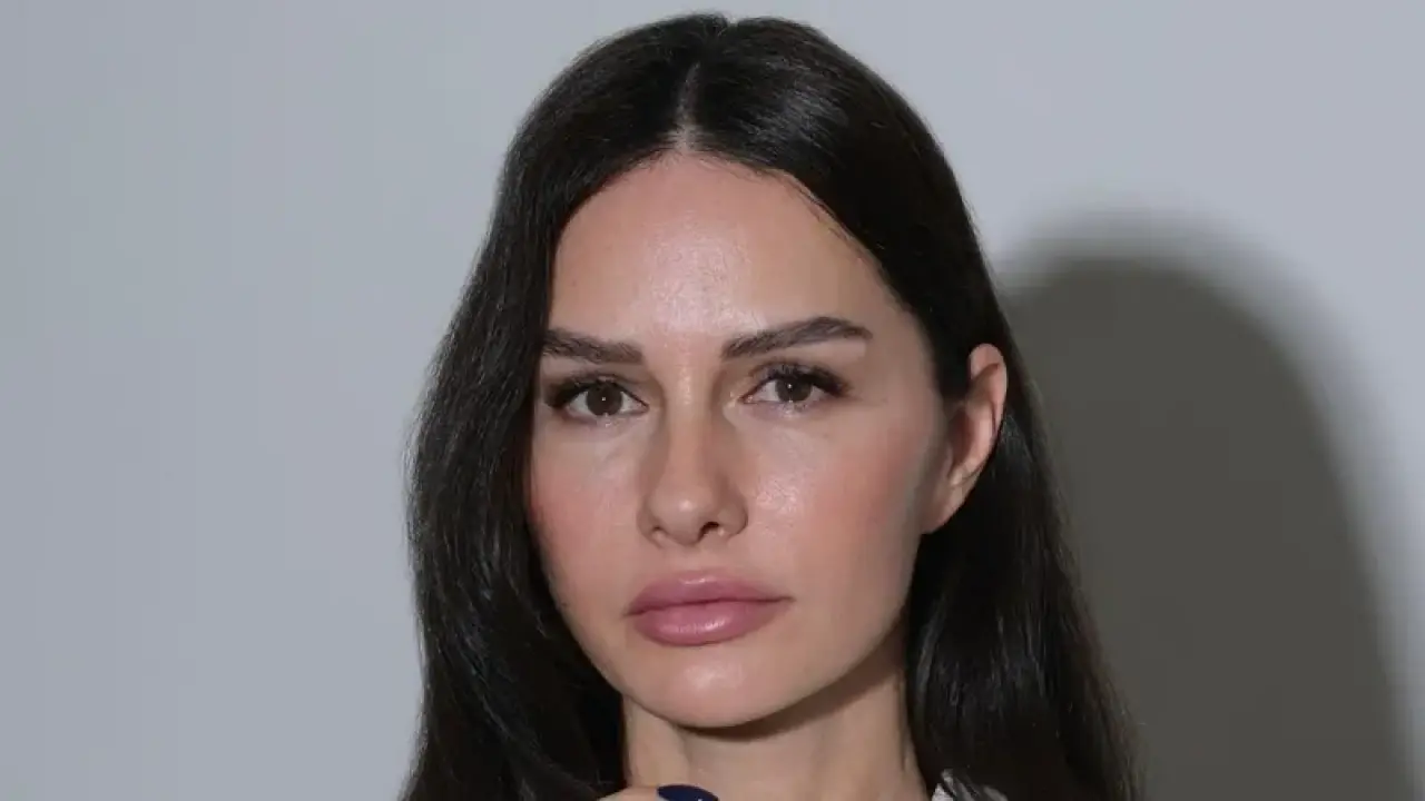 Yasemin Ergene’nin hayatına 'Doktorlar' dizisi dokunuşu! 4