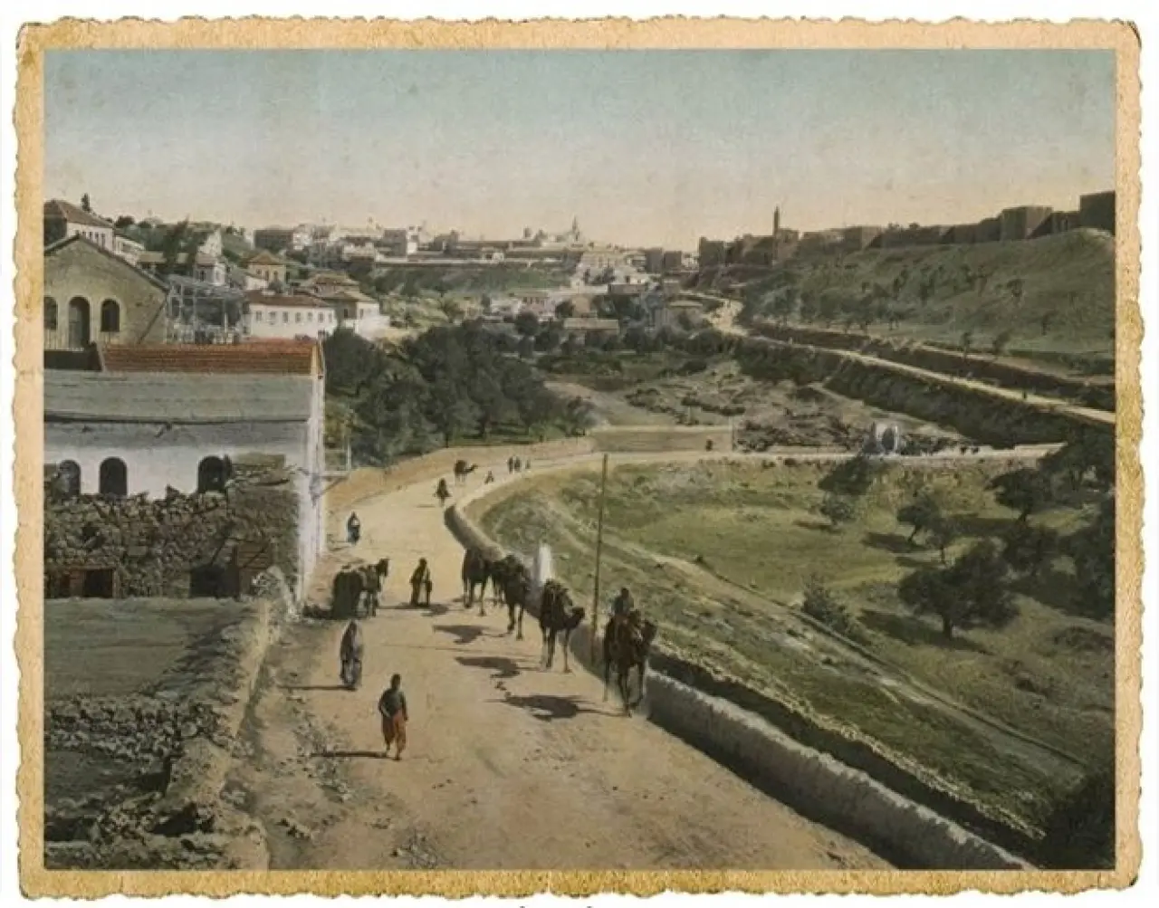 Sultanların objektifinden Kudüs: Arşivden çıkan bu kareler tüylerinizi diken diken edecek 59