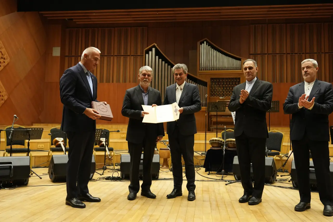 Hafız-ı Şirazi anısına unutulmaz gece! CSO Ada’da tarihi konser 2