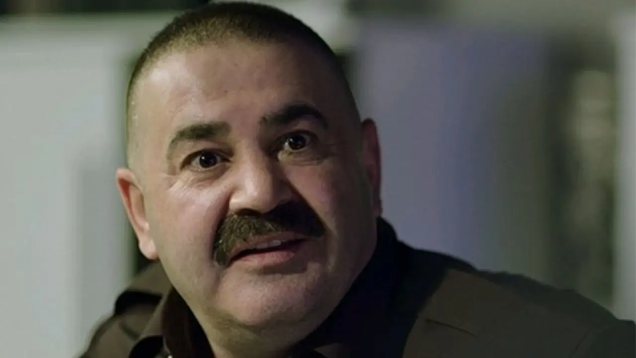 Şafak Sezer’den 8 yıl sonra yeniden kahkaha bombası: 'Ketenpere Dalavere' geliyor! 1