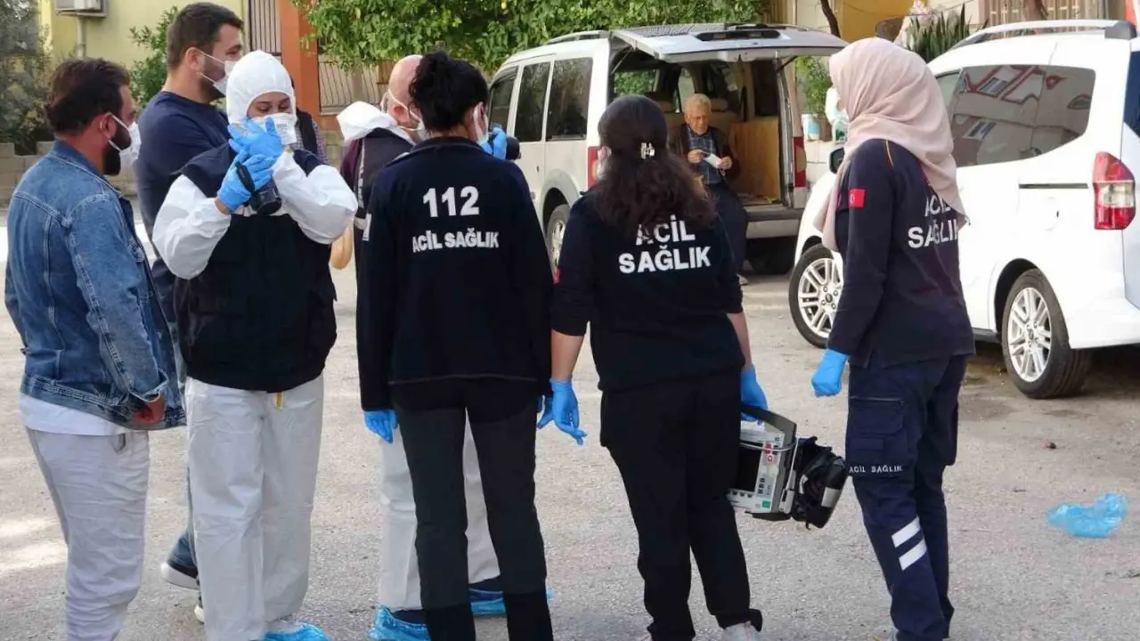 10 gündür haber alınamıyordu, Evinden koku gelince gerçek ortaya çıktı! 4