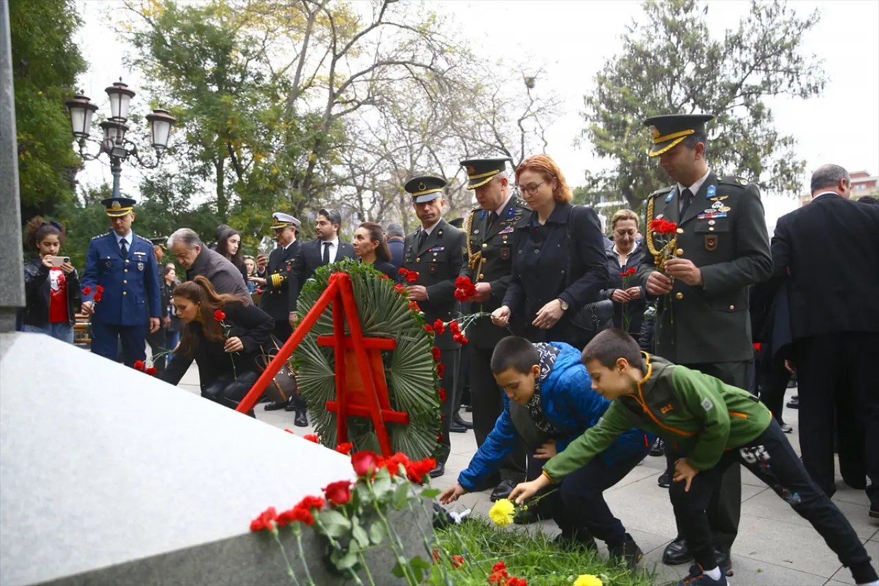 Bir millet, iki devlet tek yürek oldu... Büyük Önder Atatürk Bakü'de anıldı! 1