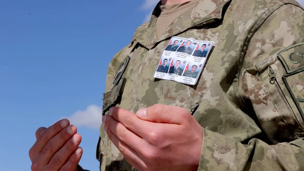 Hava şehitleri unutulmadı: 2001’den bu yana devam eden yas! 8