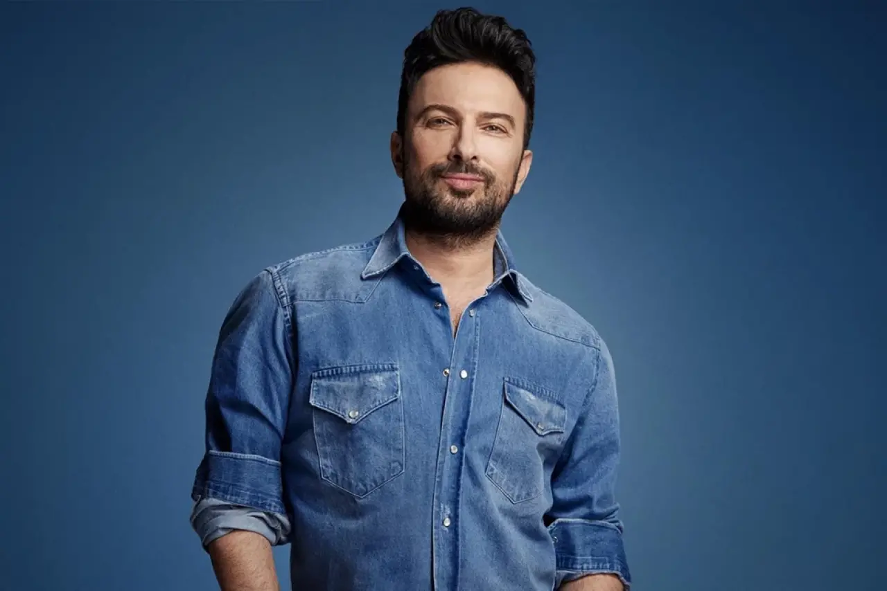 Yıldızlar yarışıyor ama zirve yine Tarkan’ın! Megastar yeni yıla servetle giriyor! 2