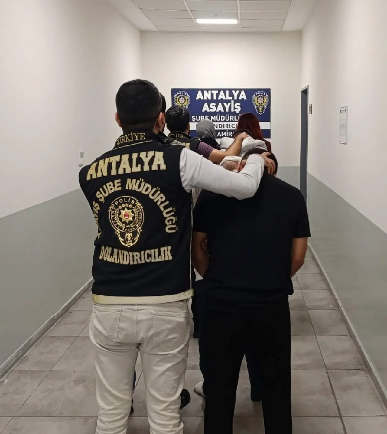 Film gibi dolandırıcılık senaryosu! Milyonlarca lira buhar oldu... 4