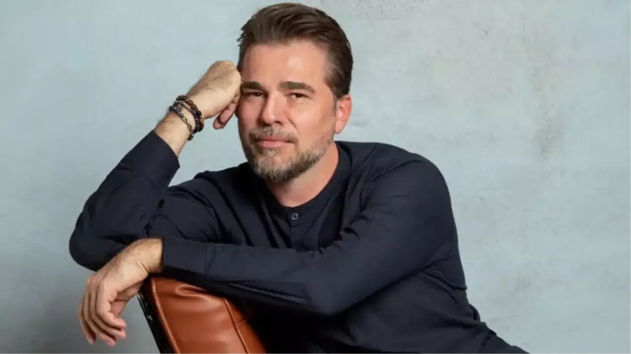 Engin Altan Düzyatan, Türkiye’yi terk etti! 1